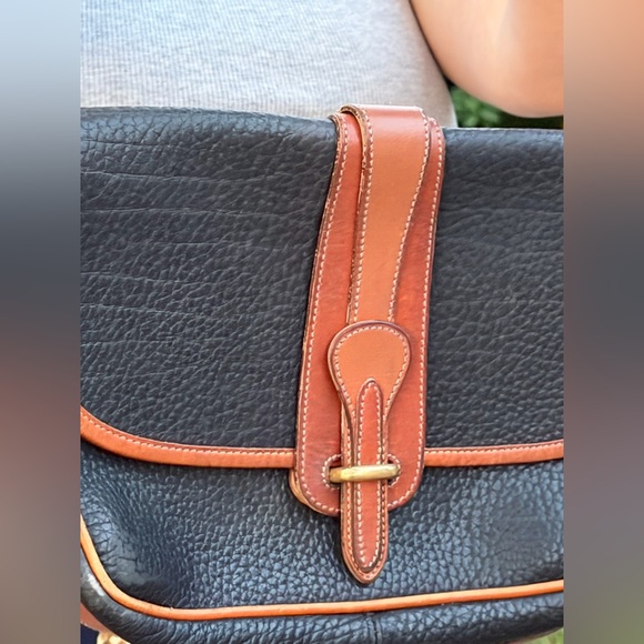 Vintage Dooney & Bourke Leather Crossbody Bag Black Brown - Picture 3 of 12